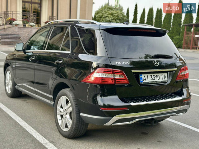 Черный Мерседес М-Класс, объемом двигателя 2.99 л и пробегом 226 тыс. км за 20499 $, фото 11 на Automoto.ua