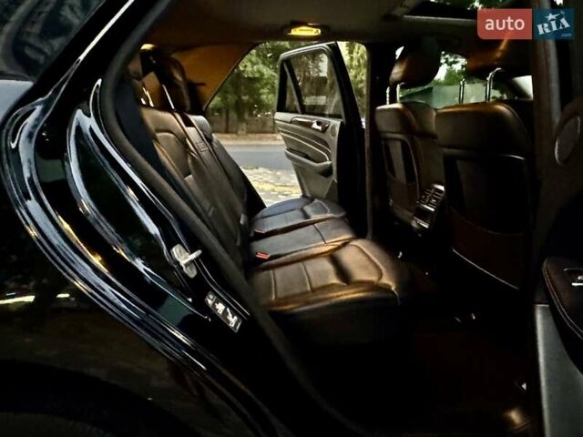 Чорний Мерседес М-Клас, об'ємом двигуна 2.99 л та пробігом 160 тис. км за 16999 $, фото 52 на Automoto.ua
