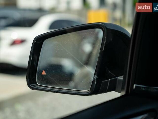 Черный Мерседес М-Класс, объемом двигателя 2.99 л и пробегом 121 тыс. км за 26900 $, фото 12 на Automoto.ua