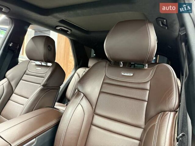 Черный Мерседес М-Класс, объемом двигателя 5.46 л и пробегом 119 тыс. км за 32990 $, фото 23 на Automoto.ua