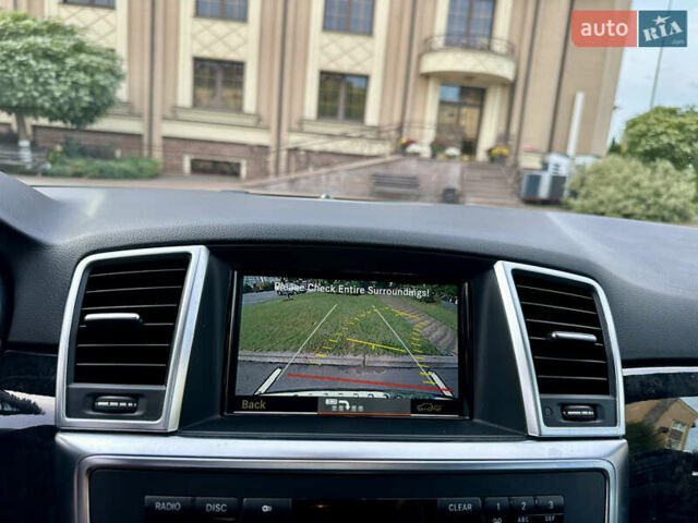 Черный Мерседес М-Класс, объемом двигателя 2.99 л и пробегом 226 тыс. км за 20499 $, фото 52 на Automoto.ua