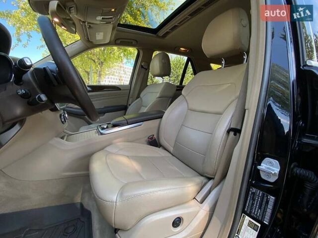 Чорний Мерседес М-Клас, об'ємом двигуна 2.99 л та пробігом 240 тис. км за 22499 $, фото 13 на Automoto.ua