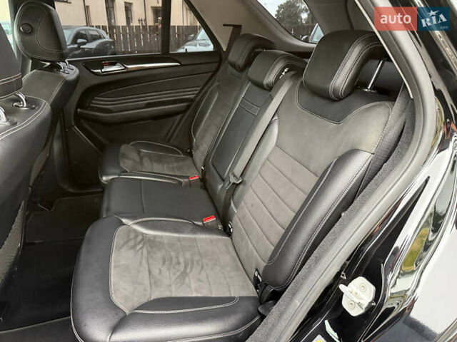 Мерседес М-Класс 2012 в Стрые на Automoto.ua Черный Мерседес М-Класс, объемом двигателя 2.99 л и пробегом 170 тыс. км за 18900 $, фото 54 на Automoto.ua