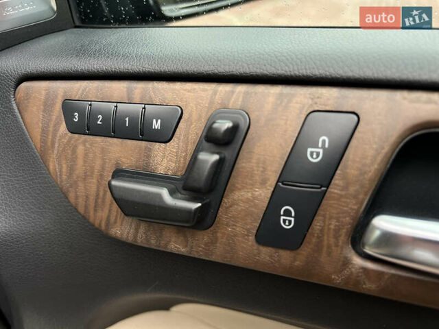 Мерседес М-Класс 2012 в Киеве на Automoto.ua Черный Мерседес М-Класс, объемом двигателя 3.5 л и пробегом 160 тыс. км за 17900 $, фото 30 на Automoto.ua