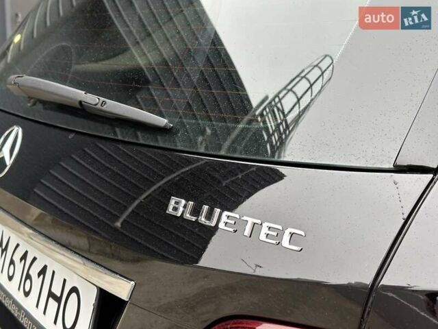 Чорний Мерседес М-Клас, об'ємом двигуна 2.2 л та пробігом 271 тис. км за 16450 $, фото 19 на Automoto.ua