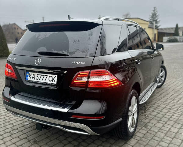 Черный Мерседес М-Класс, объемом двигателя 3.5 л и пробегом 203 тыс. км за 18500 $, фото 3 на Automoto.ua