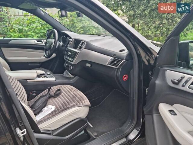 Черный Мерседес М-Класс, объемом двигателя 3 л и пробегом 215 тыс. км за 24900 $, фото 26 на Automoto.ua