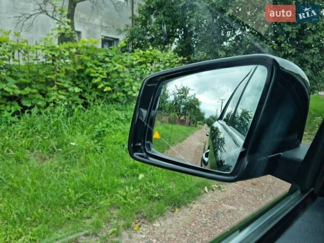 Черный Мерседес М-Класс, объемом двигателя 3 л и пробегом 215 тыс. км за 24900 $, фото 36 на Automoto.ua