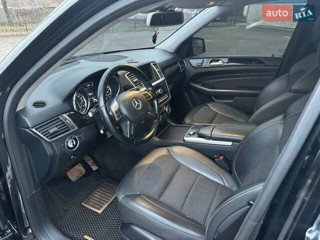 Чорний Мерседес М-Клас, об'ємом двигуна 2.14 л та пробігом 220 тис. км за 18500 $, фото 11 на Automoto.ua