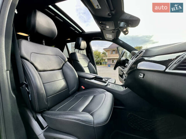 Черный Мерседес М-Класс, объемом двигателя 2.99 л и пробегом 226 тыс. км за 20499 $, фото 55 на Automoto.ua