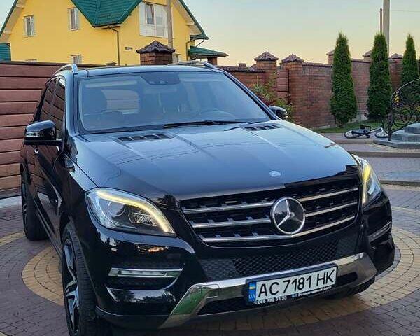 Чорний Мерседес М-Клас, об'ємом двигуна 2.14 л та пробігом 240 тис. км за 22900 $, фото 7 на Automoto.ua