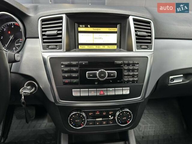 Чорний Мерседес М-Клас, об'ємом двигуна 2.2 л та пробігом 271 тис. км за 16450 $, фото 38 на Automoto.ua