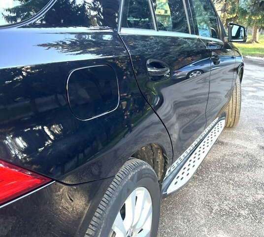 Черный Мерседес М-Класс, объемом двигателя 2.14 л и пробегом 198 тыс. км за 21700 $, фото 4 на Automoto.ua