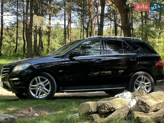 Чорний Мерседес М-Клас, об'ємом двигуна 3.5 л та пробігом 280 тис. км за 21700 $, фото 26 на Automoto.ua
