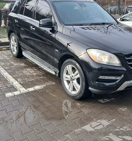 Чорний Мерседес М-Клас, об'ємом двигуна 2.99 л та пробігом 298 тис. км за 24500 $, фото 16 на Automoto.ua