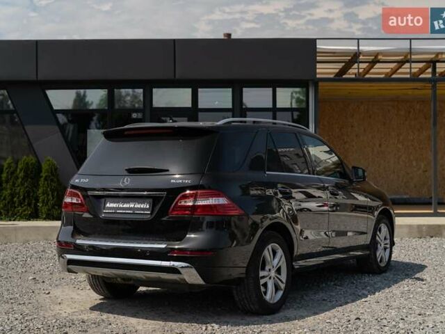 Черный Мерседес М-Класс, объемом двигателя 2.99 л и пробегом 121 тыс. км за 26900 $, фото 4 на Automoto.ua