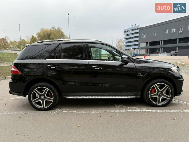 Мерседес М-Класс 2012 в Киеве на Automoto.ua Черный Мерседес М-Класс, объемом двигателя 5.5 л и пробегом 155 тыс. км за 22300 $, фото 6 на Automoto.ua