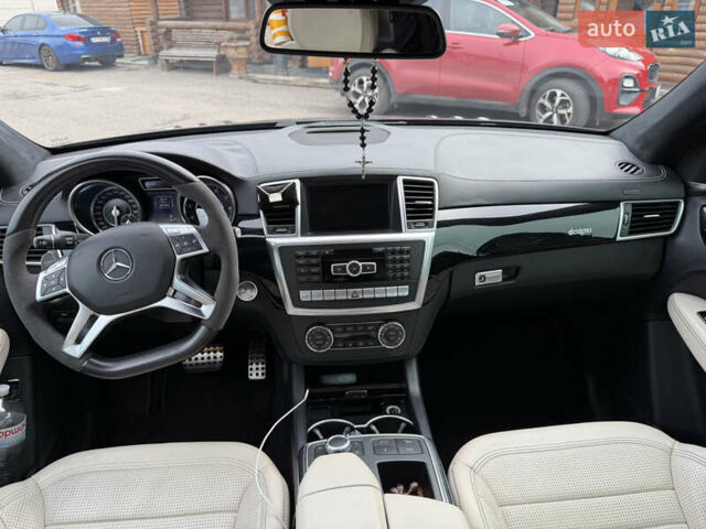 Черный Мерседес М-Класс, объемом двигателя 5.5 л и пробегом 179 тыс. км за 24500 $, фото 11 на Automoto.ua