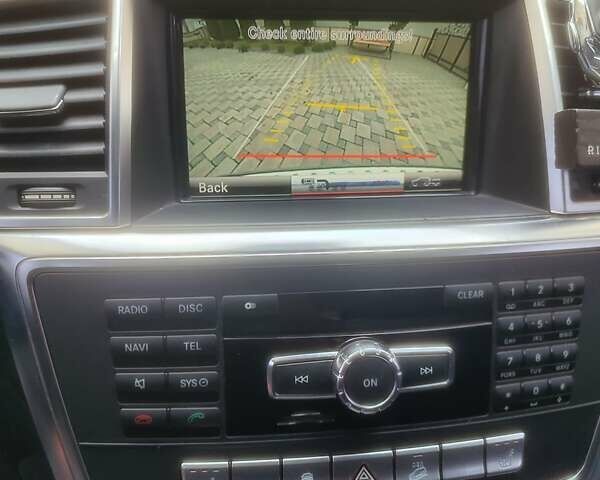 Черный Мерседес М-Класс, объемом двигателя 3 л и пробегом 272 тыс. км за 21500 $, фото 8 на Automoto.ua