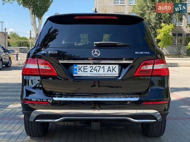 Чорний Мерседес М-Клас, об'ємом двигуна 2.99 л та пробігом 240 тис. км за 22499 $, фото 8 на Automoto.ua