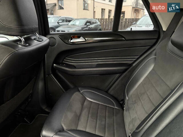 Мерседес М-Класс 2012 в Стрые на Automoto.ua Черный Мерседес М-Класс, объемом двигателя 2.99 л и пробегом 170 тыс. км за 18900 $, фото 52 на Automoto.ua