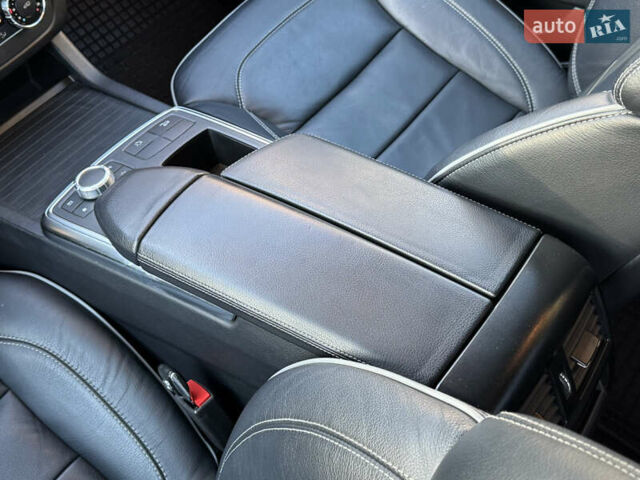 Черный Мерседес М-Класс, объемом двигателя 2.14 л и пробегом 160 тыс. км за 22500 $, фото 21 на Automoto.ua