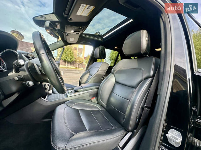 Черный Мерседес М-Класс, объемом двигателя 2.99 л и пробегом 226 тыс. км за 20499 $, фото 28 на Automoto.ua