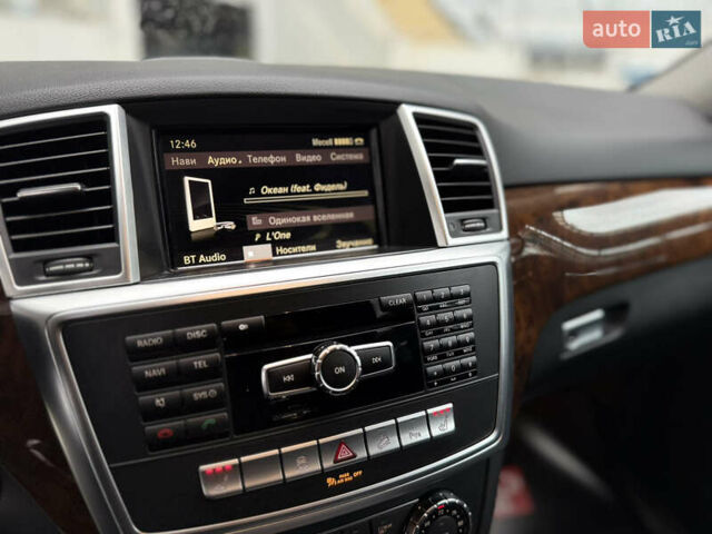 Черный Мерседес М-Класс, объемом двигателя 3.5 л и пробегом 142 тыс. км за 17500 $, фото 37 на Automoto.ua