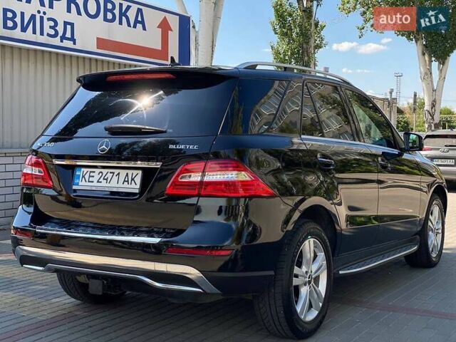 Чорний Мерседес М-Клас, об'ємом двигуна 2.99 л та пробігом 240 тис. км за 22499 $, фото 7 на Automoto.ua