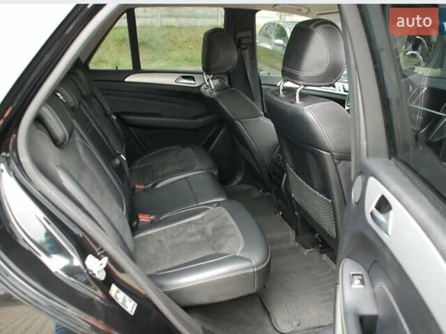 Чорний Мерседес М-Клас, об'ємом двигуна 3.5 л та пробігом 186 тис. км за 4650 $, фото 4 на Automoto.ua