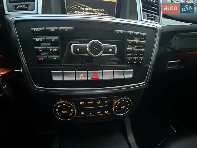 Чорний Мерседес М-Клас, об'ємом двигуна 2.14 л та пробігом 220 тис. км за 18500 $, фото 14 на Automoto.ua