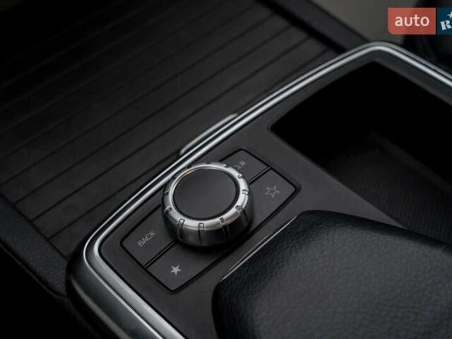 Черный Мерседес М-Класс, объемом двигателя 2.99 л и пробегом 121 тыс. км за 26900 $, фото 28 на Automoto.ua