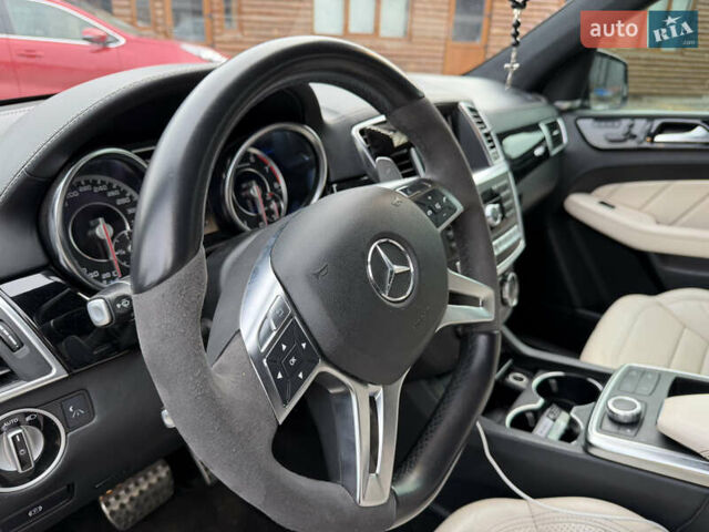 Черный Мерседес М-Класс, объемом двигателя 5.5 л и пробегом 179 тыс. км за 24500 $, фото 7 на Automoto.ua