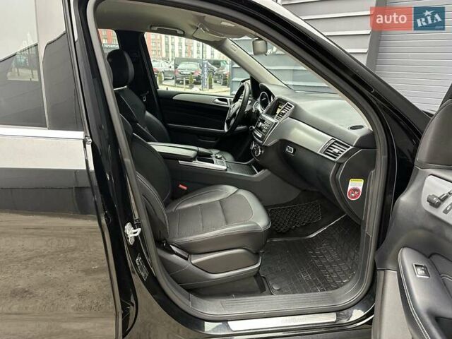 Чорний Мерседес М-Клас, об'ємом двигуна 2.2 л та пробігом 271 тис. км за 16450 $, фото 39 на Automoto.ua