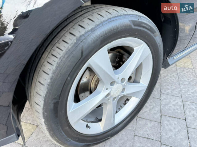 Черный Мерседес М-Класс, объемом двигателя 2.14 л и пробегом 160 тыс. км за 22500 $, фото 12 на Automoto.ua