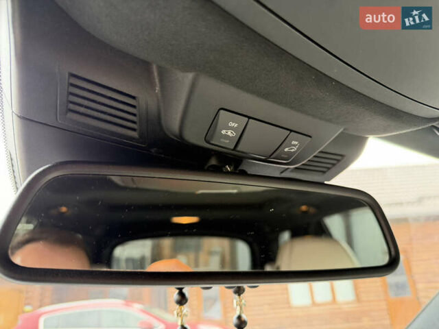 Черный Мерседес М-Класс, объемом двигателя 5.5 л и пробегом 179 тыс. км за 24500 $, фото 19 на Automoto.ua