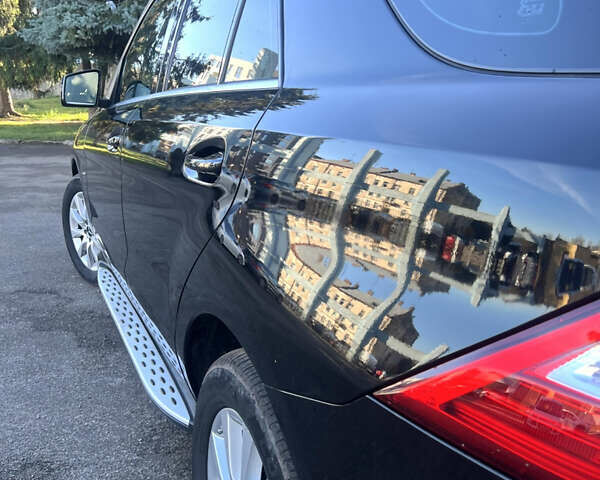 Черный Мерседес М-Класс, объемом двигателя 2.14 л и пробегом 198 тыс. км за 21700 $, фото 3 на Automoto.ua