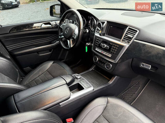 Мерседес М-Класс 2012 в Стрые на Automoto.ua Черный Мерседес М-Класс, объемом двигателя 2.99 л и пробегом 170 тыс. км за 18900 $, фото 41 на Automoto.ua