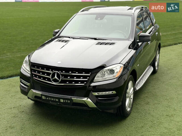 Черный Мерседес М-Класс, объемом двигателя 3.5 л и пробегом 142 тыс. км за 17500 $, фото 9 на Automoto.ua