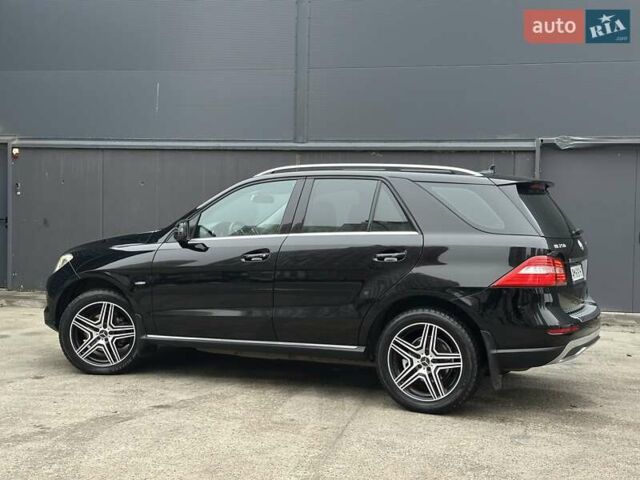 Чорний Мерседес М-Клас, об'ємом двигуна 2.2 л та пробігом 271 тис. км за 16450 $, фото 12 на Automoto.ua
