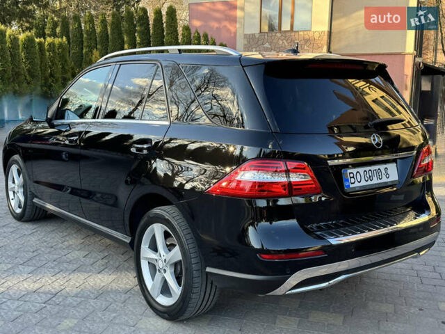 Черный Мерседес М-Класс, объемом двигателя 2.14 л и пробегом 160 тыс. км за 22500 $, фото 6 на Automoto.ua