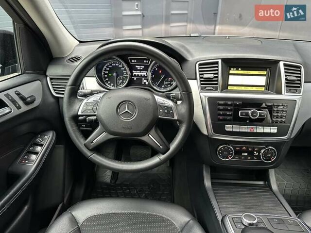 Чорний Мерседес М-Клас, об'ємом двигуна 2.2 л та пробігом 271 тис. км за 16450 $, фото 35 на Automoto.ua