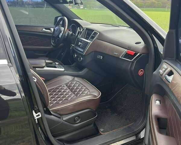 Черный Мерседес М-Класс, объемом двигателя 2.99 л и пробегом 250 тыс. км за 23700 $, фото 17 на Automoto.ua