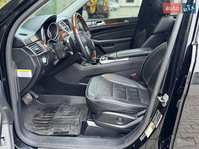 Чорний Мерседес М-Клас, об'ємом двигуна 2.99 л та пробігом 230 тис. км за 28700 $, фото 56 на Automoto.ua