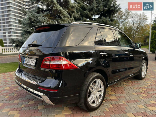 Мерседес М-Класс 2013 в Одессе на Automoto.ua Черный Мерседес М-Класс, объемом двигателя 2.99 л и пробегом 150 тыс. км за 19500 $, фото 14 на Automoto.ua