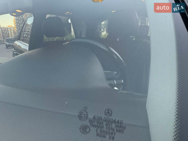 Чорний Мерседес М-Клас, об'ємом двигуна 2.14 л та пробігом 145 тис. км за 24500 $, фото 108 на Automoto.ua
