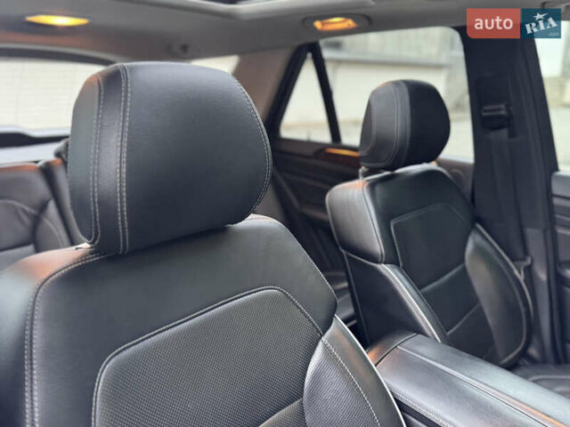 Чорний Мерседес М-Клас, об'ємом двигуна 2.99 л та пробігом 230 тис. км за 28700 $, фото 87 на Automoto.ua