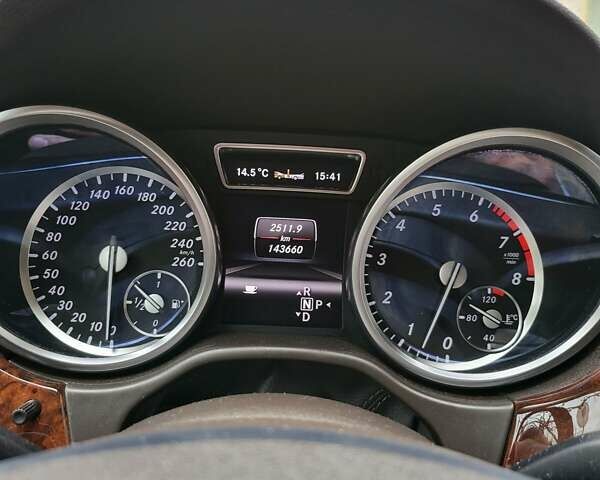 Чорний Мерседес М-Клас, об'ємом двигуна 3.5 л та пробігом 143 тис. км за 23000 $, фото 27 на Automoto.ua