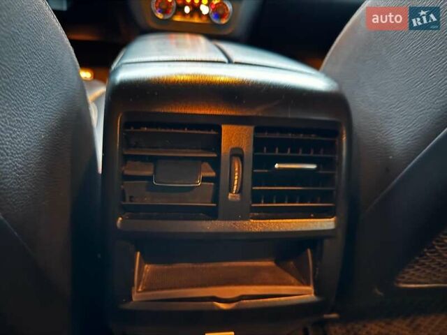 Черный Мерседес М-Класс, объемом двигателя 2.2 л и пробегом 205 тыс. км за 19490 $, фото 23 на Automoto.ua