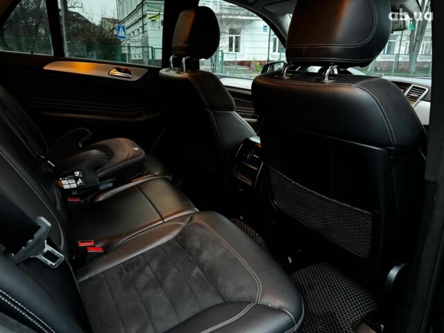 Черный Мерседес М-Класс, объемом двигателя 2.2 л и пробегом 205 тыс. км за 19490 $, фото 42 на Automoto.ua